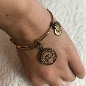 Alex and Ani Irish Claddagh bracelet